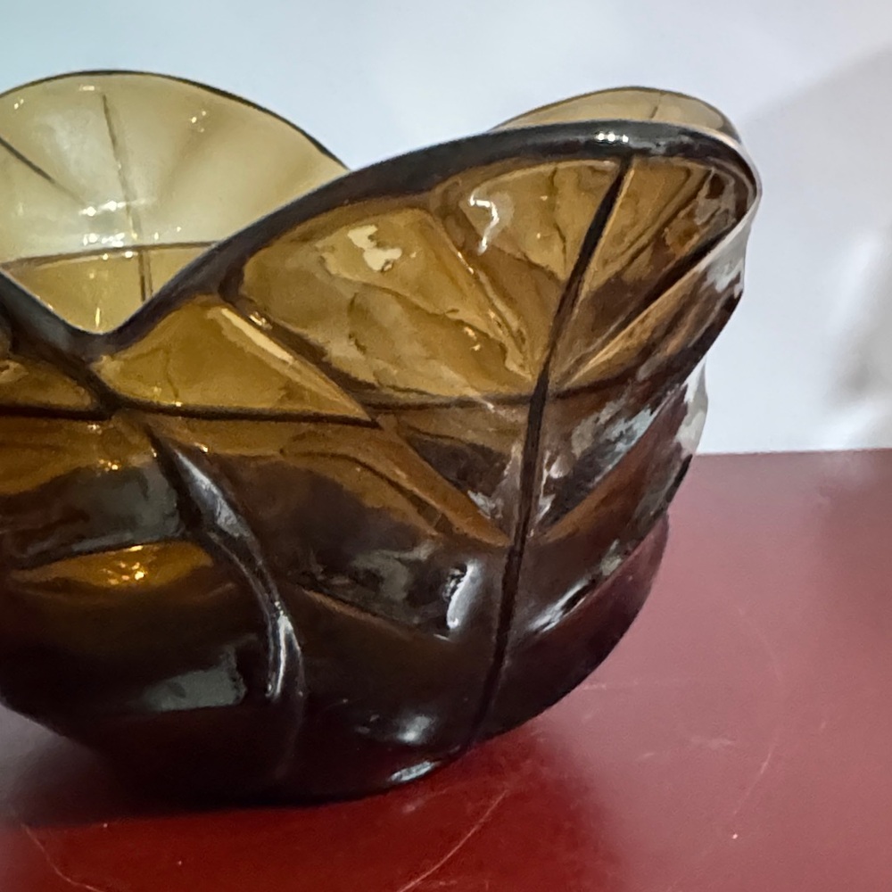Vintage Viking Smoke Brown Glass Candy Dish Cabbage Leaf - Picture 2 of 6